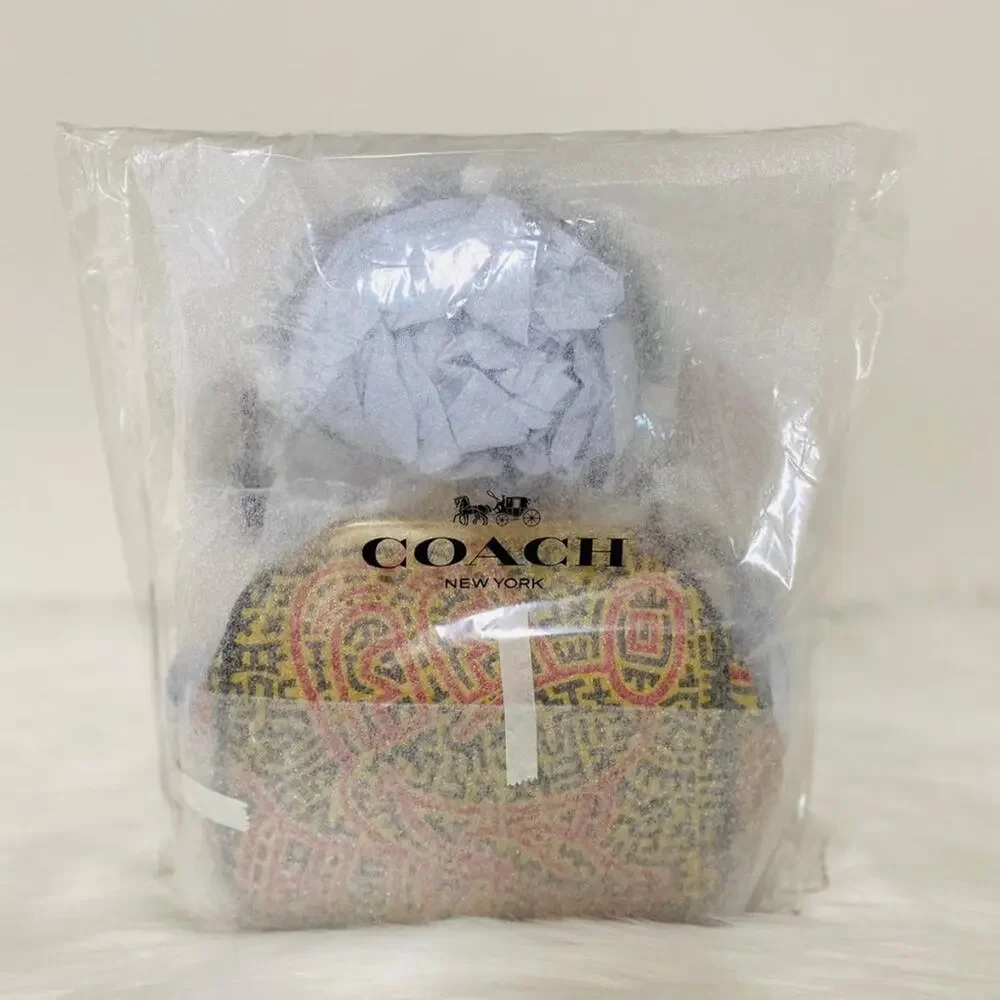 New Coach Disney Mickey Mouse Kisslock Bag/ Leather/Black-Yellow-Orang4 - Picture 10 of 12